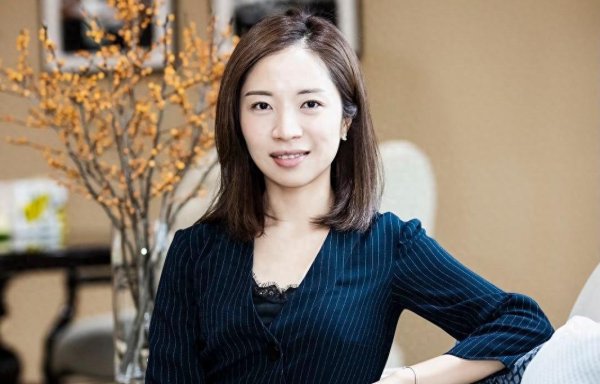 云策略 500亿, 浙江父女去IPO敲钟了